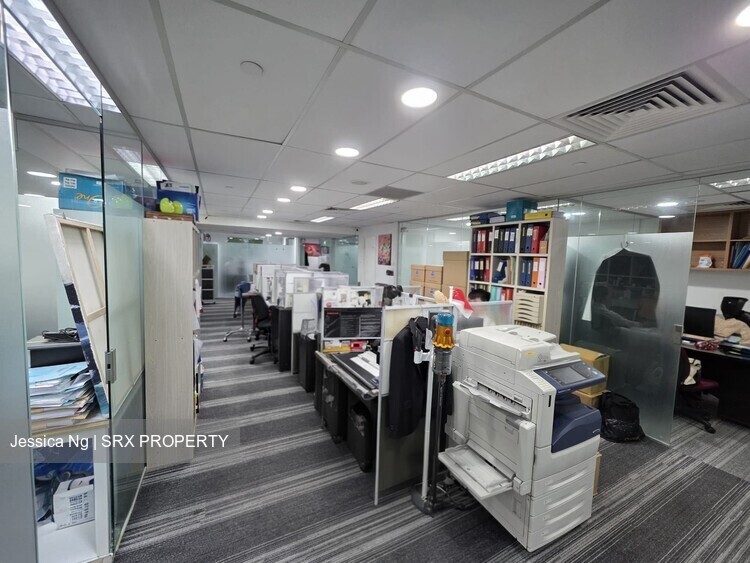 The Adelphi (D6), Office #586719031